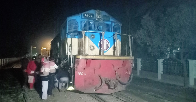 ৭ ঘণ্টা পর ভৈরব-ময়মনসিংহ ট্রেন চলাচল স্বাভাবিক