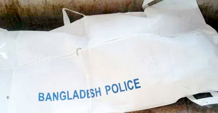 গাজীপুরে কাভার্ডভ্যান চাপায় পাঠাও চালক নিহত