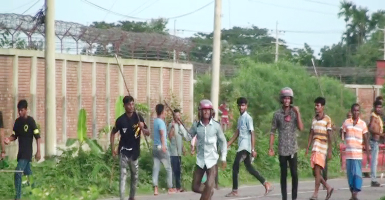 পাকুন্দিয়ায় আ&rsquo;লীগের দুপক্ষের সংঘর্ষে আহত ২০