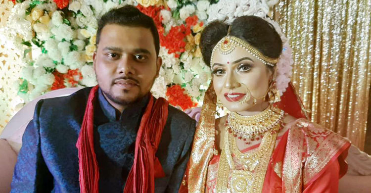 বিয়ে করলেন কণ্ঠশিল্পী কিশোর