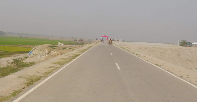 হাওর থেকে বিদায় নিল ‘বর্ষায় নাও আর শুকনায় পাও’