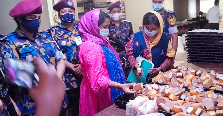 সনদ ছাড়া বেকারি পণ্য বিক্রি, কে.কে. ফুডকে জরিমানা
