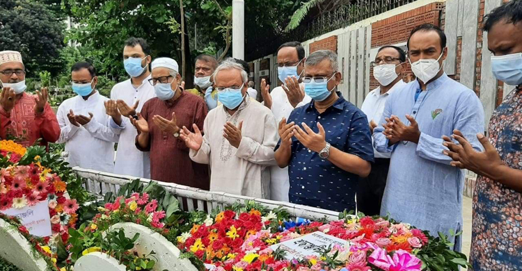 কোকোর কবর জিয়ারতে পুলিশি বাধার অভিযোগ