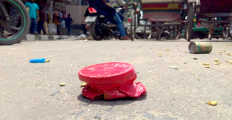 বগুড়ায় আ’লীগ নেতার বাসায় ‘ককটেল’ হামলা