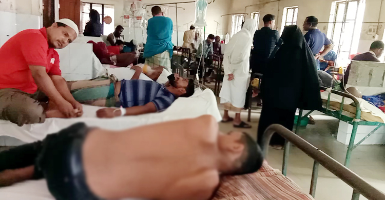 কলাপাড়ায় মোবাইল চুরির অপবাদে দুই কিশোরকে নির্যাতন