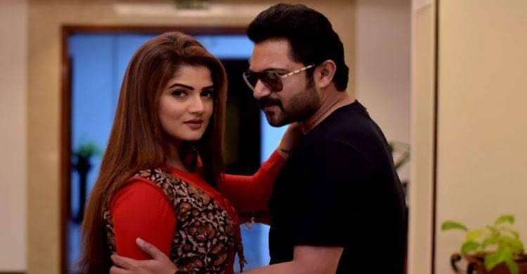৪০ সিনেমা হলে কলকাতার ‘হুল্লোড়’