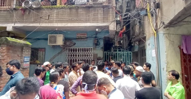 ভাবিকে হত্যার পর থানায় দেবরের আত্মসমর্পণ