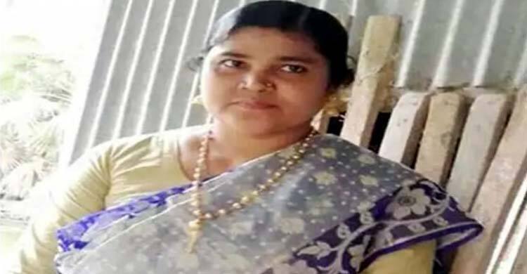 গ্রেফতার হলেন আলোচিত সেই স্কুলশিক্ষিকা