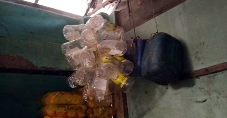 বোতলের তেল খোলা হিসেবে বিক্রির অপরাধে ৩ দোকানিকে জরিমানা
