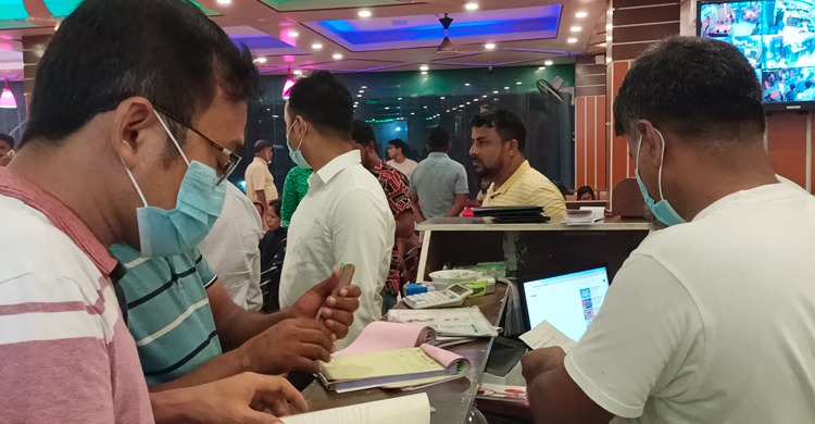 কুয়াকাটায় হোটেল-রেস্টুরেন্টে অভিযান, জরিমানা ৩ লাখ