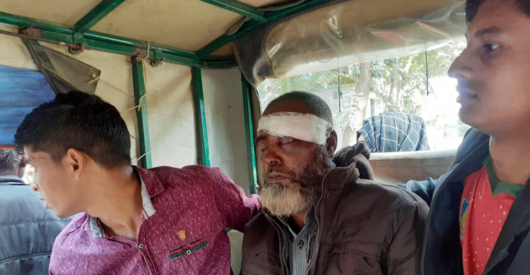 জামা তৈরিতে ত্রুটি, দুই গ্রামবাসীর সংঘর্ষে যুবক নিহত