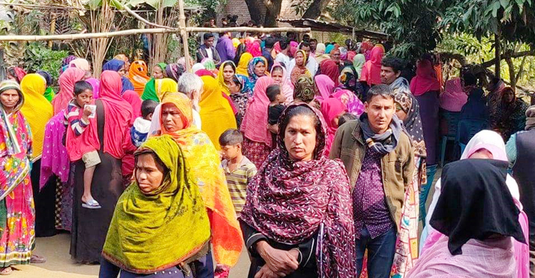 প্রধান শিক্ষকের মরদেহ উদ্ধার, পরিবারের দাবি আত্মহত্যা