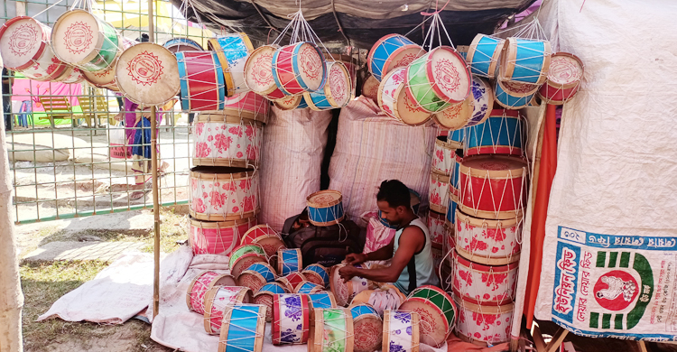 কুয়াকাটায় শুরু হয়েছে রাস পূজা