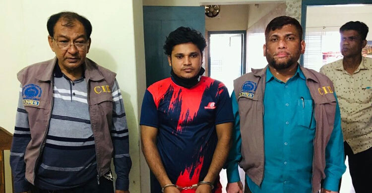 কুমারখালীতে নকল লেবেল লাগিয়ে বিক্রি করা হচ্ছিল লুঙ্গি