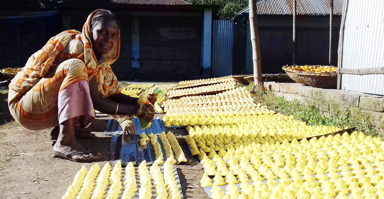 চাটমোহরের অনন্য স্বাদের ‘কুমড়ার বড়ি’ যাচ্ছে বিদেশে