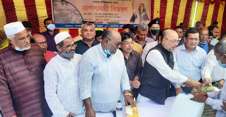 ‘দুর্যোগে প্রধানমন্ত্রী ঘুমান না, যতক্ষণ না মানুষ শান্তিতে ঘুমায়’