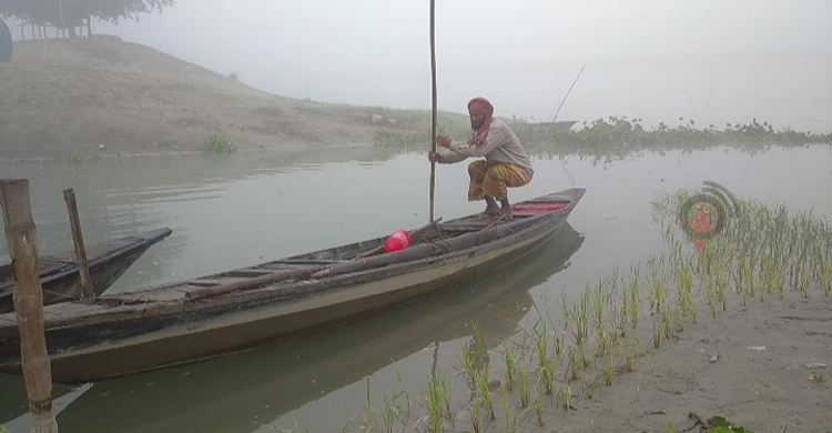 শীতে কাবু সীমান্তঘেঁষা কুড়িগ্রাম
