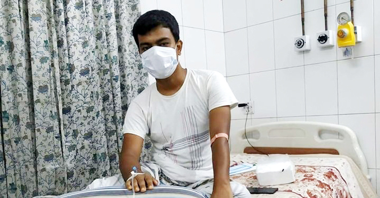 বাঁচতে চান ক্যান্সার আক্রান্ত কলেজশিক্ষক শাহাদৎ
