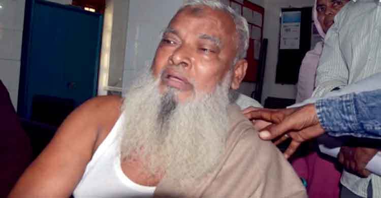 কুষ্টিয়ায় মসজিদে নামাজরত মুয়াজ্জিনের ওপর হামলা