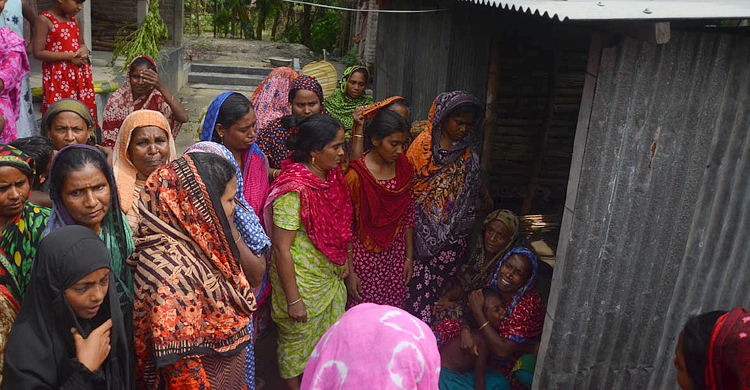 মাছ চুরির অভিযোগে কৃষককে পিটিয়ে হত্যা