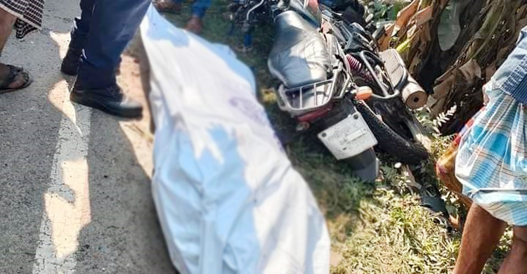 ভাতিজিকে বিদ্যালয়ে নেওয়ার পথে বাসচাপায় চাচা নিহত