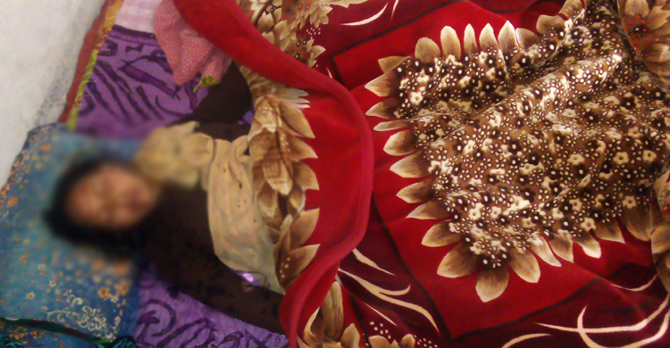 ছুরি দেখিয়ে গৃহবধূকে ধর্ষণচেষ্টা, ব্যর্থ হয়ে চড়-থাপ্পড়