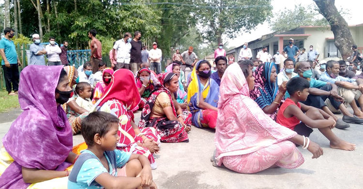 শ্রমিকরা না খেয়ে, কর্তারা গাড়িতে, তা হবে না, তা হবে না