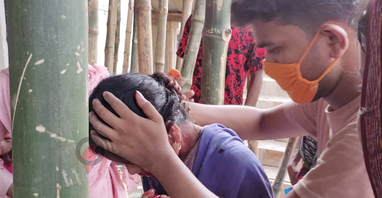 মির্জাপুরে বেতন-বোনাসের দাবিতে বিক্ষোভ, পুলিশসহ আহত শতাধিক