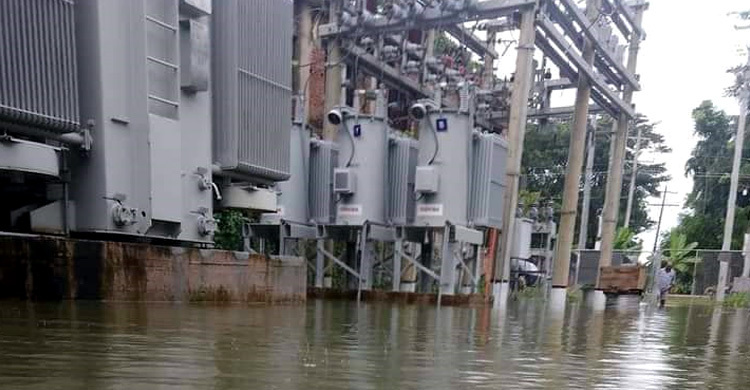 জোয়ারে ৩ ঘণ্টা ডুবেছিল উপকেন্দ্র, বিদ্যুৎ সরবরাহ বন্ধ