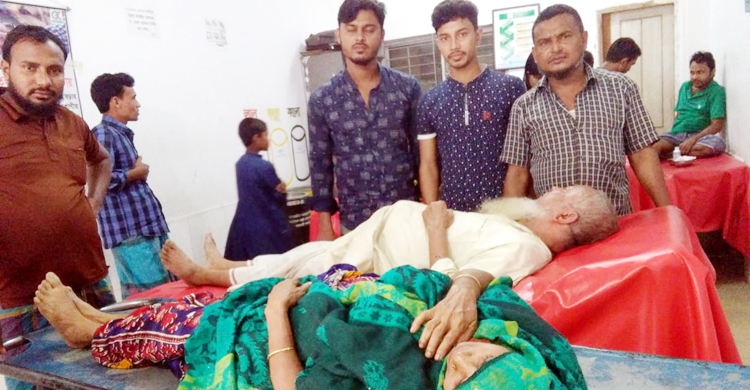 বিয়ে বাড়ির গেট নিয়ে সংঘর্ষে আহত ১০