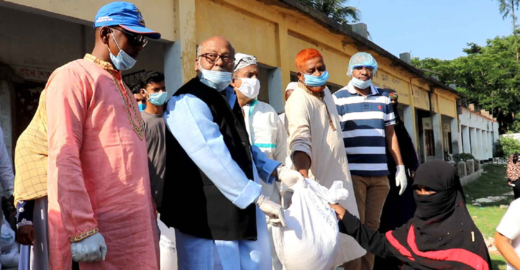 দেশের মানুষ সুস্থ থাকলে প্রধানমন্ত্রী ভালো থাকেন