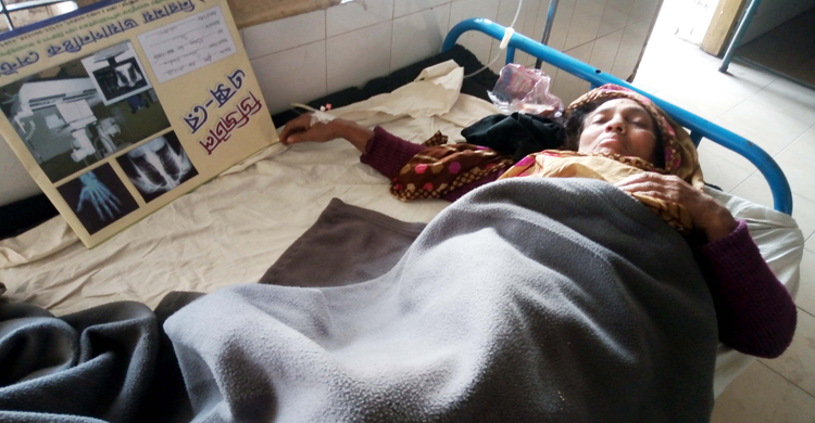 ৯৯৯-এ ফোন পেয়ে আহত বৃদ্ধাকে উদ্ধার