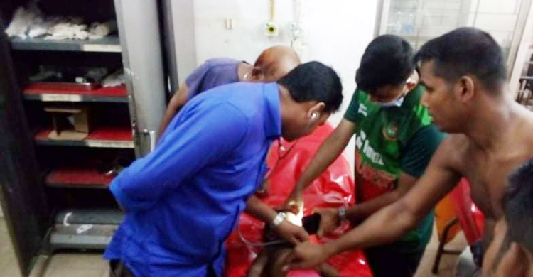 লক্ষ্মীপুরে খেলতে গিয়ে বিদ্যুৎস্পৃষ্টে শিশুর মৃত্যু