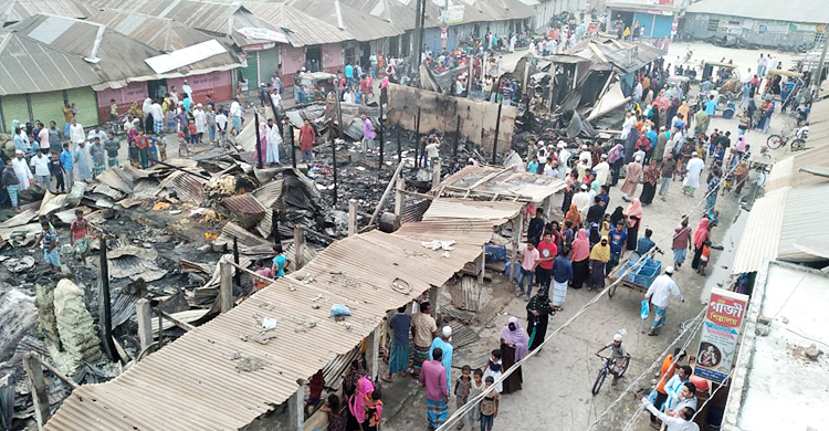 ২৭ ব্যবসায়ীর স্বপ্ন পুড়েছে রায়পুরে