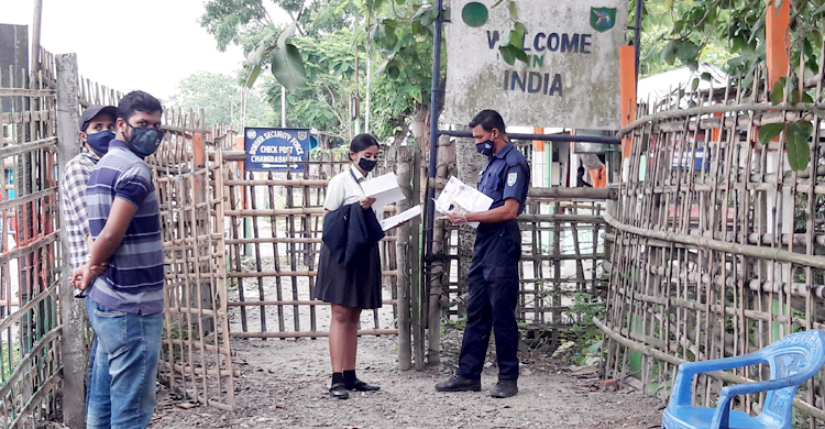 দুই বছর পর বুড়িমারী স্থলবন্দর দিয়ে যাত্রী পারাপার শুরু
