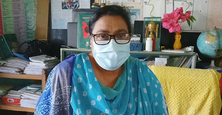 অভিভাবককে জুতাপেটা করা সেই প্রধান শিক্ষক বরখাস্ত