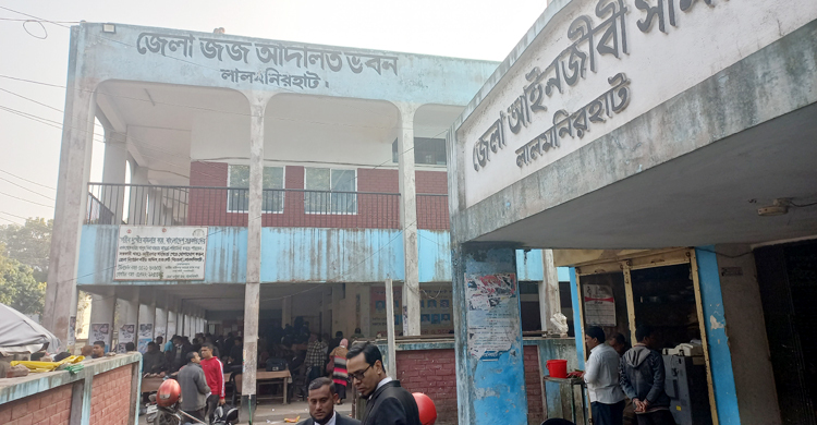 চালককে হত্যার পর অটোরিকশা ছিনতাই, ৩ জনের যাবজ্জীবন