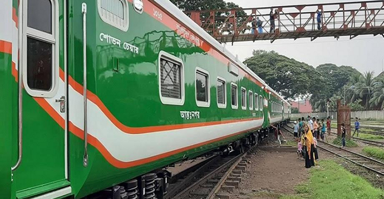 চার ট্রেনের ছুটি বাতিল আজ