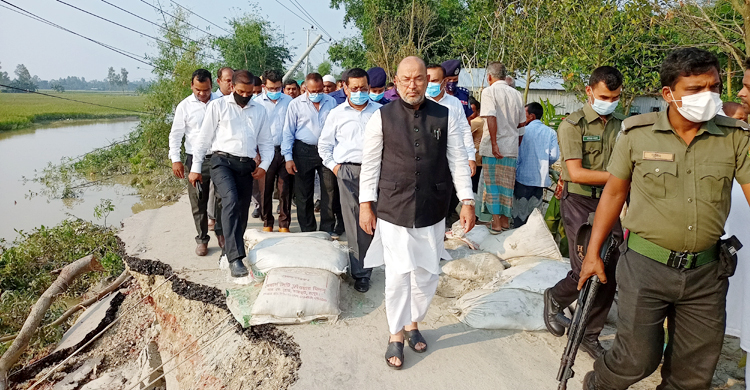 ‌‌‌‌‘বন্যায় ক্ষতিগ্রস্তদের ঘর নির্মাণ করে দেওয়া হবে’