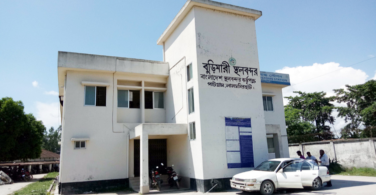 ঈদে ৬ দিন বন্ধ বুড়িমারী স্থলবন্দর