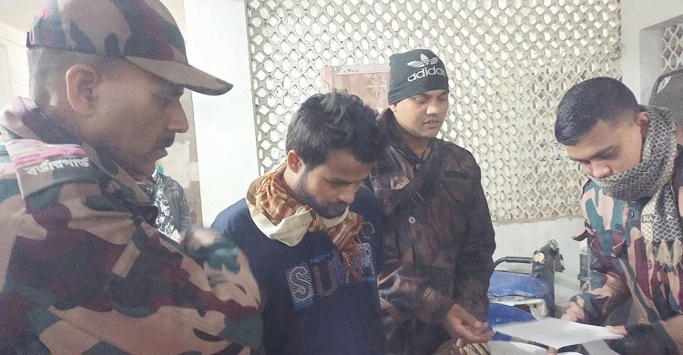হাতীবান্ধায় অনুপ্রবেশের দায়ে ভারতীয় নাগরিক আটক