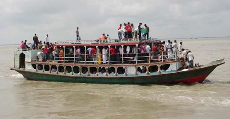 ২৪ ঘণ্টা পর পাটুরিয়া-দৌলতদিয়ায় লঞ্চ চলাচল শুরু