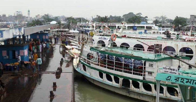 বরিশালের অভ্যন্তরীণ সব রুটে লঞ্চ চলাচল বন্ধ