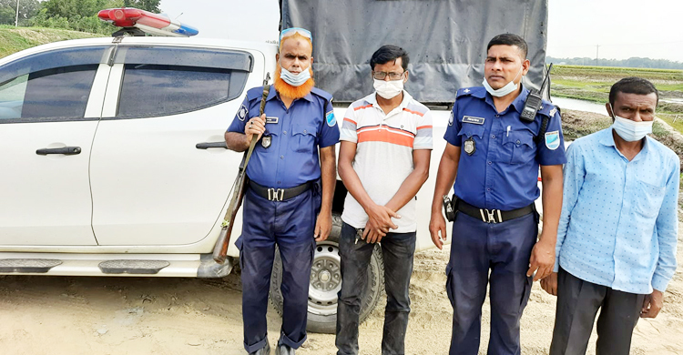 মাটি ব্যবসায়ীর তিনদিনের কারাদণ্ড
