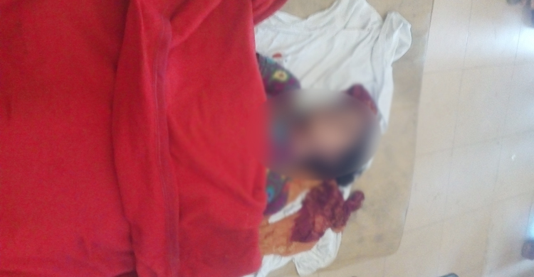 হাসপাতালে স্ত্রীর লাশ ফেলে রেখে পালালেন স্বামী