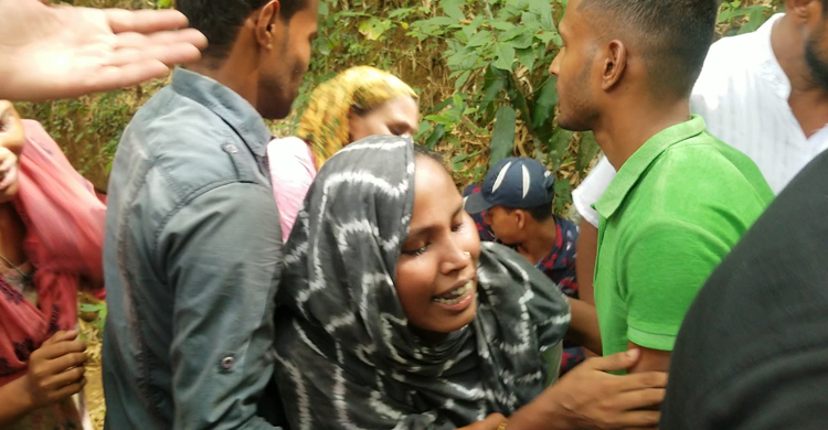 বাঁশঝাড়ে ঝুলছিল কিশোরের মরদেহ, হাতে লেখা &lsquo;জে প্লাস এস&rsquo;