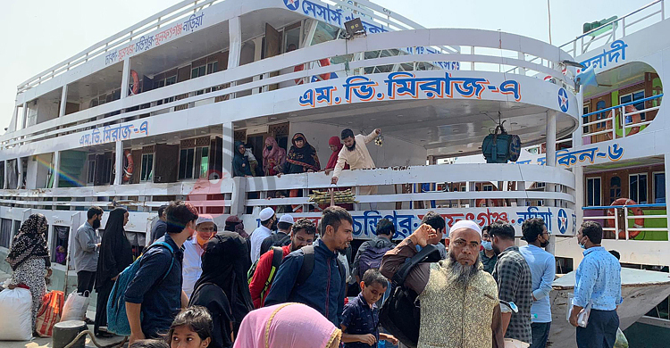 লঞ্চভাড়া বাড়ানো নিয়ে সংকটে মালিকরা, প্রস্তাব যাচ্ছে আজ