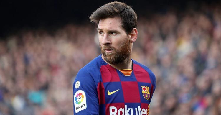 Messi agrees to €700m wage deal with Manchester City
