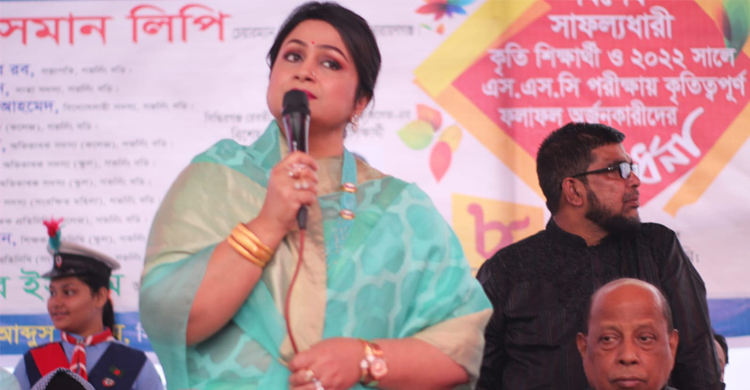 ভালো পথে চললে বাধা আসবেই: লিপি ওসমান