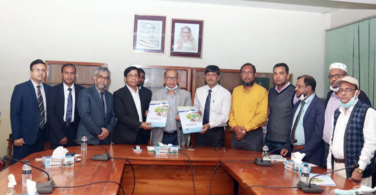 বশেমুরকৃবির শিক্ষক-কর্মচারীদের ঋণ দেবে এনআরবিসি ব্যাংক